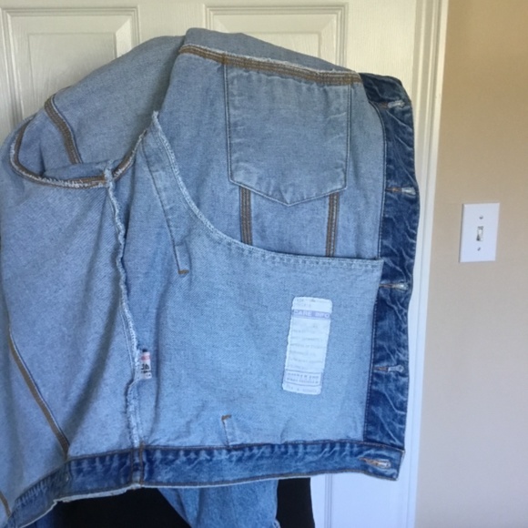 Classic Blue Denim Jacket - Picture 7 of 10